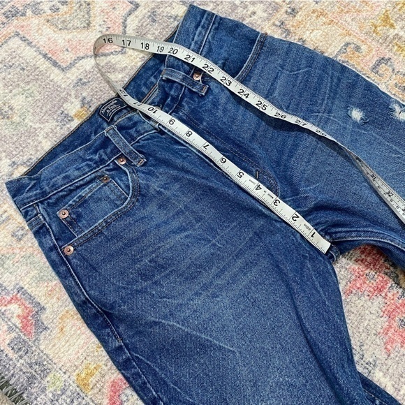 Abercrombie & Fitch 25/0 Mom Jeans High‎ Rise Straight Released Hem Distressed - Picture 11 of 12
